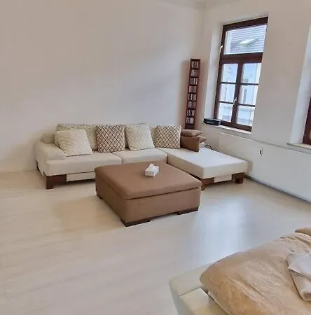 Luna City-apartment 80qm 2 2 Baeder 20km Messe Airport Krefeld